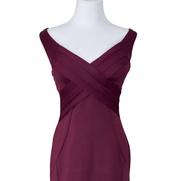 Emerald Sunday Sleeveless Evening Brides Maid Sleeveless Long Dress MEDIUM Slit - Picture 2 of 14